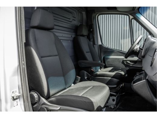 Mercedes-Benz Sprinter 314CDI L2H2 | AUT.| 3.5T Trekgewicht | Camera | CarPlay | Climate | Cruise | Euro 6 ActivLease financial lease