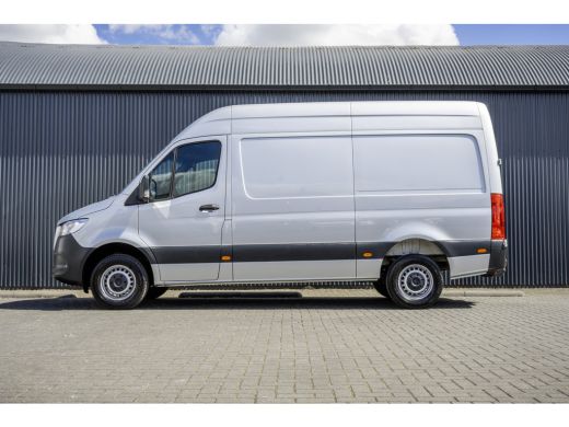Mercedes-Benz Sprinter 314CDI L2H2 | AUT.| 3.5T Trekgewicht | Camera | CarPlay | Climate | Cruise | Euro 6 ActivLease financial lease