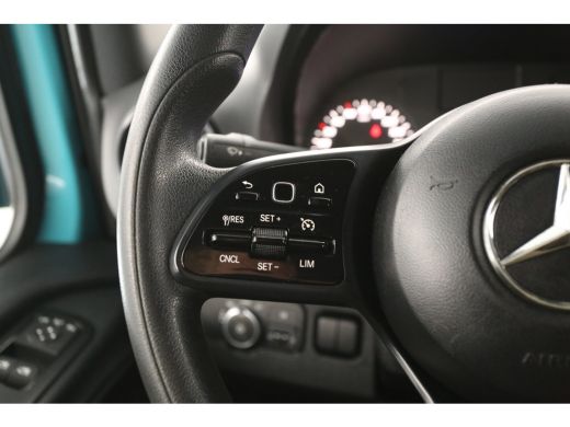 Mercedes Sprinter 319 3.0 CDI L2H1 V6 191PK Automaat Airco Cruise Carplay Camera Navigatie 3 Persoons Trekhaak ActivLease financial lease