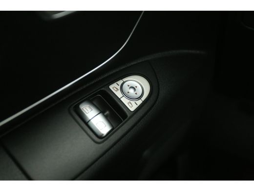 Mercedes-Benz Vito 114 CDI Lang Automaat Airco Camera Cruise LED Navi PDC 18''LMV 3 Persoons Stoelverwarming ActivLease financial lease