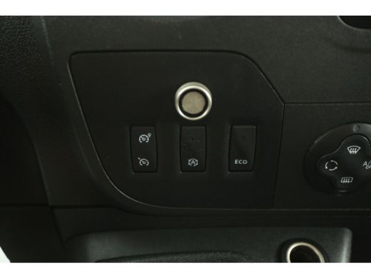 Opel Movano 2.3 CDTI BiTurbo L2H2 146PK Airco Camera Cruise Navigatie PDC 3 Persoons Imperiaal Trekhaak ActivLease financial lease