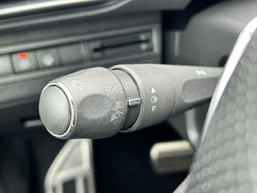 Peugeot 3008 1.2 PureTech GT Automaat | Achteruitrijcamera | Alcantara interieurdelen | Apple Carplay/Android ... ActivLease financial lease