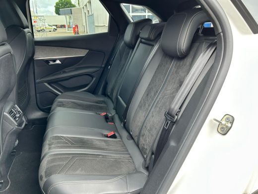 Peugeot 3008 1.2 PureTech GT Automaat | Achteruitrijcamera | Alcantara interieurdelen | Apple Carplay/Android ... ActivLease financial lease