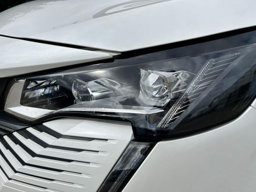 Peugeot 3008 1.2 PureTech GT Automaat | Achteruitrijcamera | Alcantara interieurdelen | Apple Carplay/Android ... ActivLease financial lease