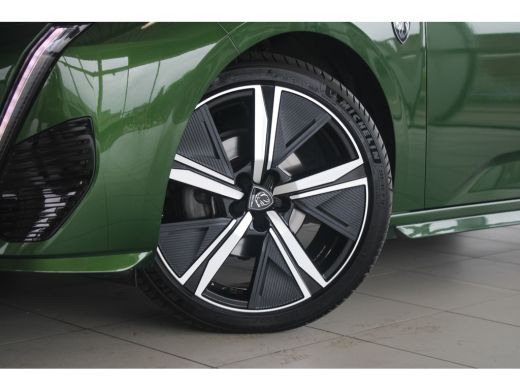 Peugeot 308 1.2 Turbo 130-PK EAT8 AUTOMAAT GT | CAMERA | ADAPTIVE CRUISE | DODEHOEK DETECTIE | MATRIX LED | S... ActivLease financial lease