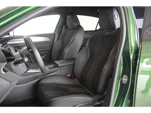 Peugeot 308 1.2 Turbo 130-PK EAT8 AUTOMAAT GT | CAMERA | ADAPTIVE CRUISE | DODEHOEK DETECTIE | MATRIX LED | S... ActivLease financial lease