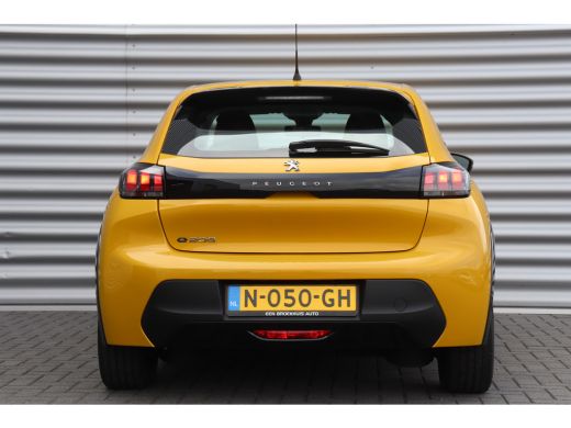 Peugeot e-208 EV 136PK ACTIVE PACK AUTOMAAT / NAVI / CLIMA / LED / BLUETOOTH / CRUISECONTROL / 1E EIGENAAR / NI... ActivLease financial lease