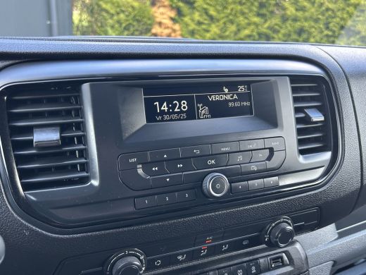 Peugeot Expert 1.5 BlueHDI 102 PK / 40.943 KM ! / L2H1 / AIRCO / CRUISE / BLUETOOTH / TREKHAAK ActivLease financial lease