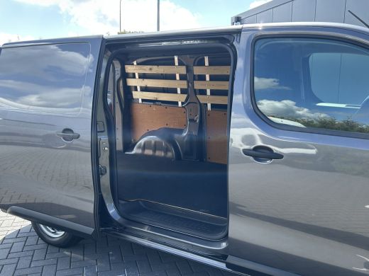 Peugeot Expert 1.5 BlueHDI 102 PK / 40.943 KM ! / L2H1 / AIRCO / CRUISE / BLUETOOTH / TREKHAAK ActivLease financial lease