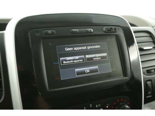 Renault Trafic 1.6 dCi T29 L2H1 | Dubbele Cabine | 6 Persoons | Airco Cruise Navi PDC Elektrpakket Trekhaak ActivLease financial lease