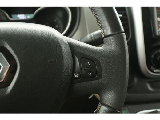 Renault Trafic 1.6 dCi T29 L2H1 | Dubbele Cabine | 6 Persoons | Airco Cruise Navi PDC Elektrpakket Trekhaak ActivLease financial lease