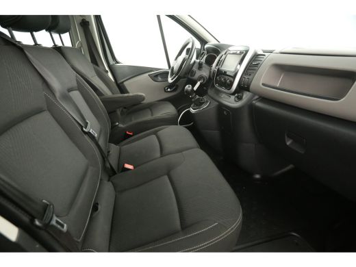 Renault Trafic 1.6 dCi T29 L2H1 | Dubbele Cabine | 6 Persoons | Airco Cruise Navi PDC Elektrpakket Trekhaak ActivLease financial lease