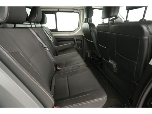 Renault Trafic 1.6 dCi T29 L2H1 | Dubbele Cabine | 6 Persoons | Airco Cruise Navi PDC Elektrpakket Trekhaak ActivLease financial lease
