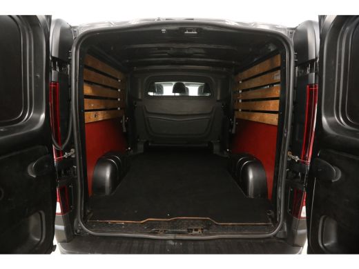 Renault Trafic 1.6 dCi T29 L2H1 | Dubbele Cabine | 6 Persoons | Airco Cruise Navi PDC Elektrpakket Trekhaak ActivLease financial lease