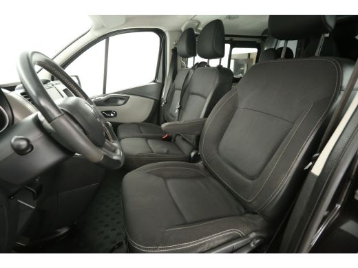Renault Trafic 1.6 dCi T29 L2H1 | Dubbele Cabine | 6 Persoons | Airco Cruise Navi PDC Elektrpakket Trekhaak ActivLease financial lease