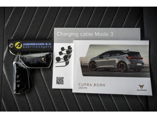Seat Born Business Plus 62 kWh | LED | Camera | CarPlay | Navigatie | iClimate | Cruise ActivLease financial lease