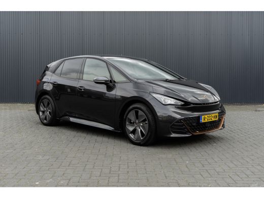 Seat Born Business Plus 62 kWh | LED | Camera | CarPlay | Navigatie | iClimate | Cruise ActivLease financial lease