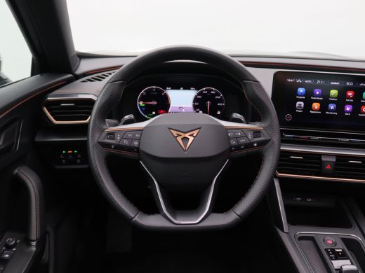 CUPRA Formentor 1.4 e-Hybrid Performance 204PK DSG full led, adaptive cruise met travel assist, side assist, schu... ActivLease financial lease