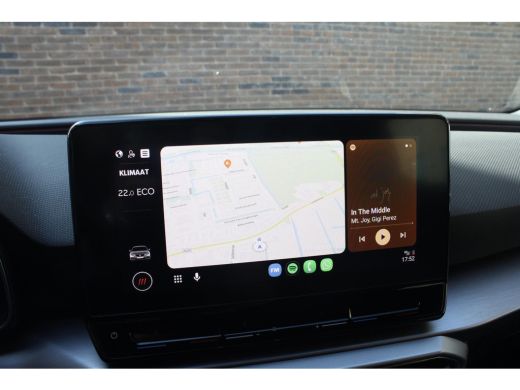 Seat Leon 1.4 TSI eHybrid PHEV FR Bus. Intense | PANO | CAMERA | CARPLAY ActivLease financial lease