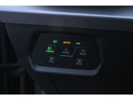 Seat Leon 1.4 TSI eHybrid PHEV FR Bus. Intense | PANO | CAMERA | CARPLAY ActivLease financial lease