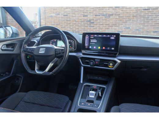 Seat Leon 1.4 TSI eHybrid PHEV FR Bus. Intense | PANO | CAMERA | CARPLAY ActivLease financial lease