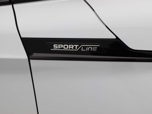 Skoda Enyaq Coupé Sportline 60 | 180 PK | Panoramadak | Achteruitrijcamera | Adaptive cruise control | 21" velgen ActivLease financial lease