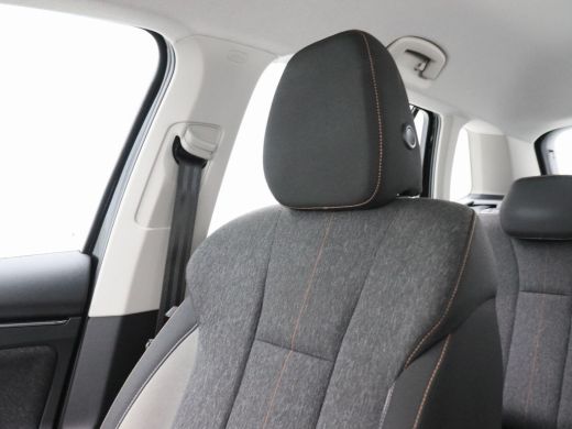Skoda Kamiq 1.0 TSi 110 Pk Business Edition | Full LED | Navigatie | Climate Controle | Stoelverwarming | Ada... ActivLease financial lease