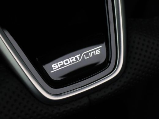 Skoda Kodiaq 1.5 TSI PHEV Sportline Business 204PK DSG matrix led, trekhaak, schuif-kanteldak, Canton sound, s... ActivLease financial lease
