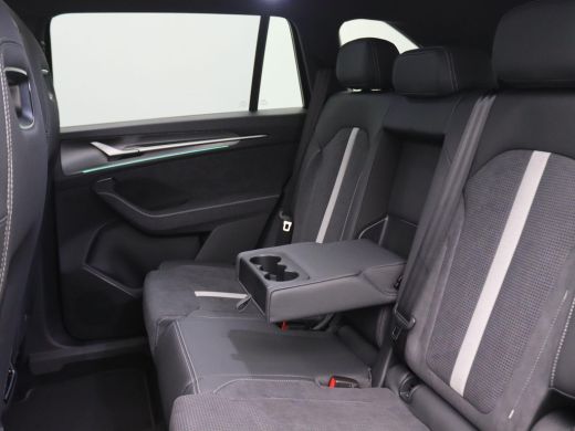 Skoda Kodiaq 1.5 TSI PHEV Sportline Business 204PK DSG matrix led, trekhaak, schuif-kanteldak, Canton sound, s... ActivLease financial lease