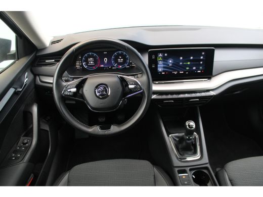 Skoda Octavia Combi 1.0 TSI Business Edition | Climate | Cruise | Elec. Klep | Navi | 16" LMV | LED | DAB | Key... ActivLease financial lease