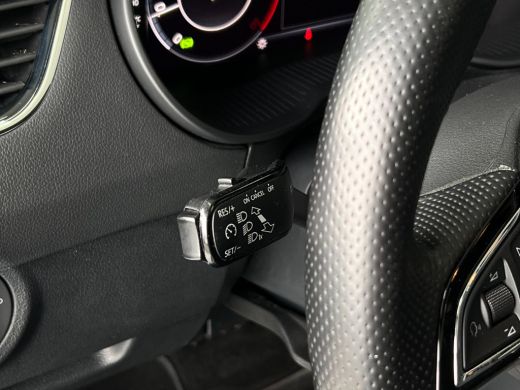 Skoda Octavia Combi 1.5 TSI Greentech Sport Business NL AUTO | PANO | SPORTSTOELEN | CARPLAY | ActivLease financial lease