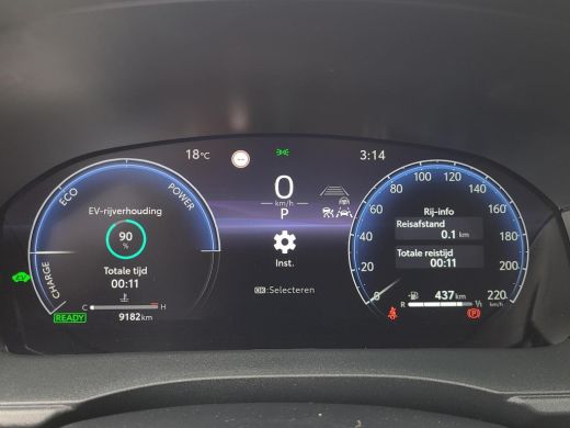 Toyota Yaris 1.5 Hybrid 130 Launch Edition | Apple CarPlay | Head-Up | Blindspot | Rijklaarprijs incl. garantie | ActivLease financial lease