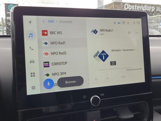 Toyota Yaris 1.5 Hybrid 130 Launch Edition | Apple CarPlay | Head-Up | Blindspot | Rijklaarprijs incl. garantie | ActivLease financial lease