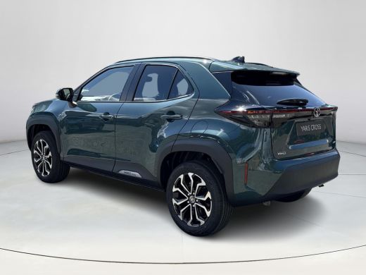 Toyota Yaris Cross 1.5 Hybrid 115 Dynamic **NIEUWE AUTO/ FOREST GREEN** ActivLease financial lease