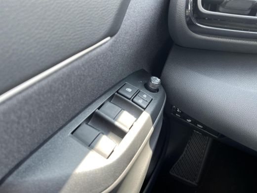 Toyota Yaris Cross 1.5 Hybrid 115 First Edition | Navigatie | Apple CarPlay/Android auto | Achteruitrijcamera | Park... ActivLease financial lease