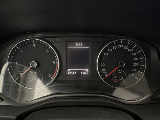 Volkswagen Amarok 3.0 V6 TDI 204PK 3000Kg Trekgew. Airco Cruise Carplay Laadbak 17''LMV Elektrpakket ActivLease financial lease