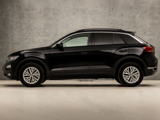 Volkswagen T-Roc 1.5 TSI Sport 150Pk Automaat (APPLE CARPLAY, GROOT NAVI, GETINT GLAS, CLIMATE, ADAPTIVE CRUISE, S... ActivLease financial lease