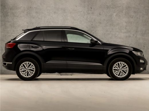 Volkswagen T-Roc 1.5 TSI Sport 150Pk Automaat (APPLE CARPLAY, GROOT NAVI, GETINT GLAS, CLIMATE, ADAPTIVE CRUISE, S... ActivLease financial lease