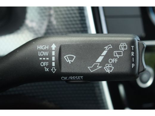 Volkswagen up! 1.0 | Airco | Bluetooth | Elec. ramen | Centr. Vergr. | Stoelen in hoogte verst. | Airco | Blueto... ActivLease financial lease