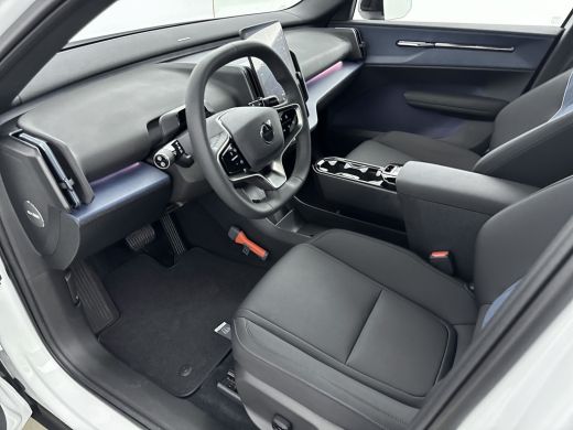 Volvo  EX30 Twin Motor Performance Ultra 69 kWh | 20"LM Velgen | Climate Pack | Getint glas | Panoramadak | H... ActivLease financial lease