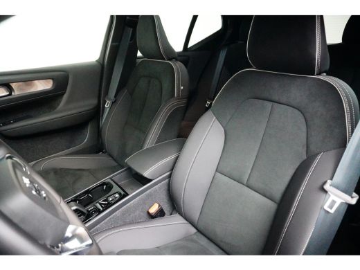 Volvo  XC40 T5 Recharge Ultimate Dark | Panoramadak | Harman Kardon | 360 Camera | BLIS | Stoel en stuurwiel ... ActivLease financial lease