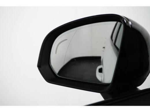 Volvo  XC40 T5 Recharge Ultimate Dark | Panoramadak | Harman Kardon | 360 Camera | BLIS | Stoel en stuurwiel ... ActivLease financial lease