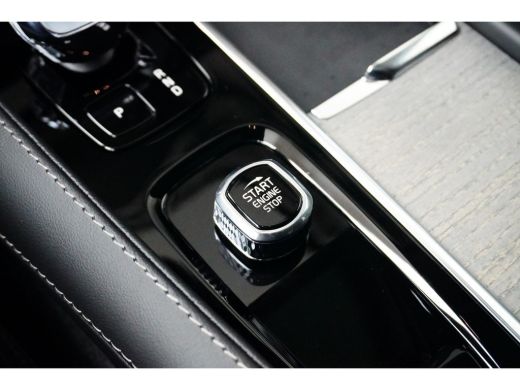 Volvo  XC90 T8 Recharge AWD Ultimate Dark Black Pack | Achterbank verwarmd | Airco met elektronische regeling... ActivLease financial lease