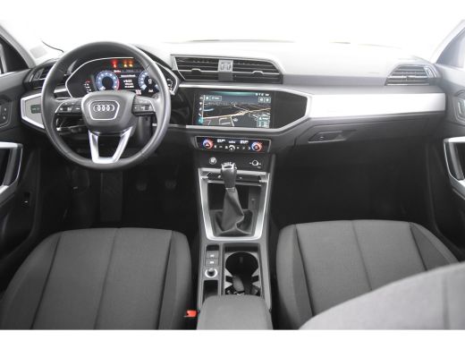 Audi Q3 35 TFSI *1ste Eigenaar*Navigatie*Carplay*Park assist* ActivLease financial lease