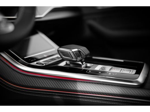 Audi Q8 55 TFSI e quattro Pro Line S | Panoramadak | Supersportstoelen | Assistentiepakket tour | Parking... ActivLease financial lease