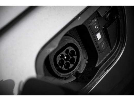 Audi Q8 55 TFSI e 394pk quattro Pro Line S | Panoramadak | Supersportstoelen | Assistentiepakket tour | P... ActivLease financial lease