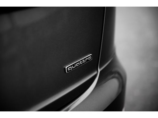 Audi Q8 55 TFSI e 394pk quattro Pro Line S | Panoramadak | Supersportstoelen | Assistentiepakket tour | P... ActivLease financial lease