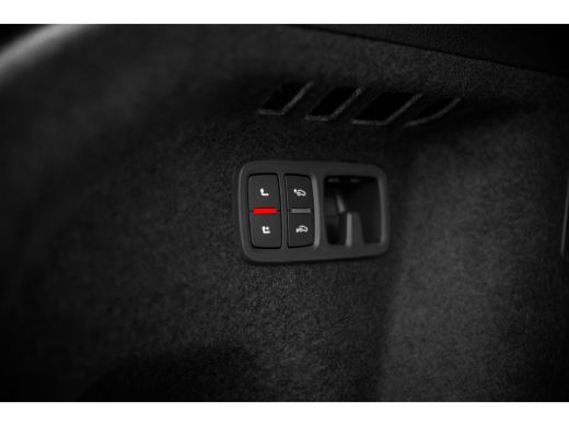 Audi Q8 55 TFSI e 394pk quattro Pro Line S | Panoramadak | Supersportstoelen | Assistentiepakket tour | P... ActivLease financial lease