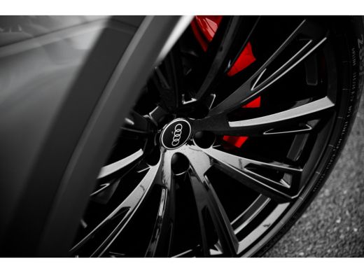 Audi Q8 55 TFSI e quattro Pro Line S | Panoramadak | Supersportstoelen | Assistentiepakket tour | Parking... ActivLease financial lease