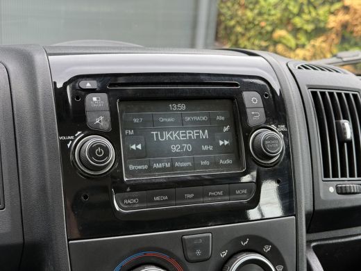 Citroën Jumper 2.2 HDI 131 PK L2 / PICK UP / 7-PERS DUBBELE CABINE / AIRCO / 1e EIG. / 2.5 TONS TREKHAAK ActivLease financial lease
